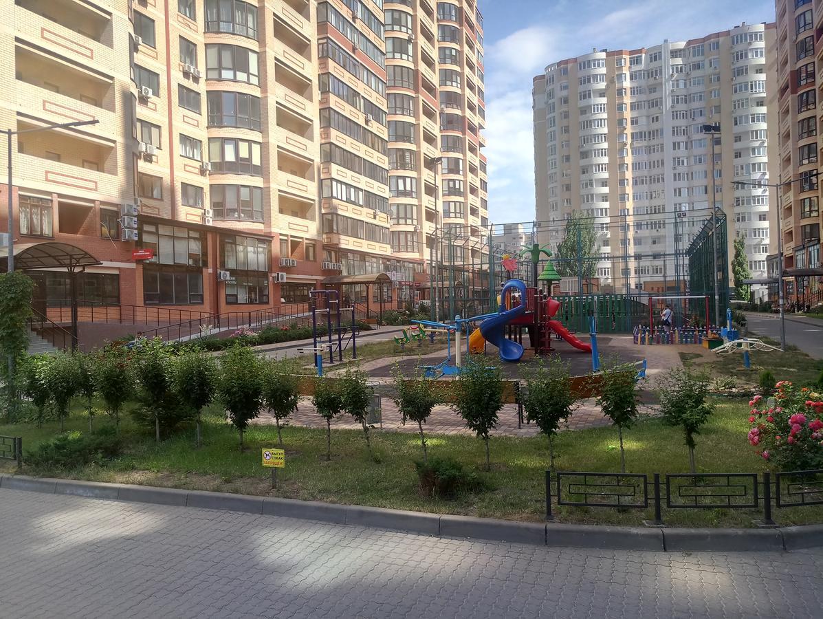 Sky Apartment Odessa Exteriör bild